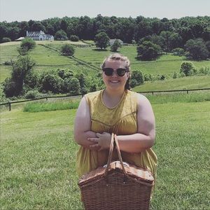 Meet your Posher, Amy